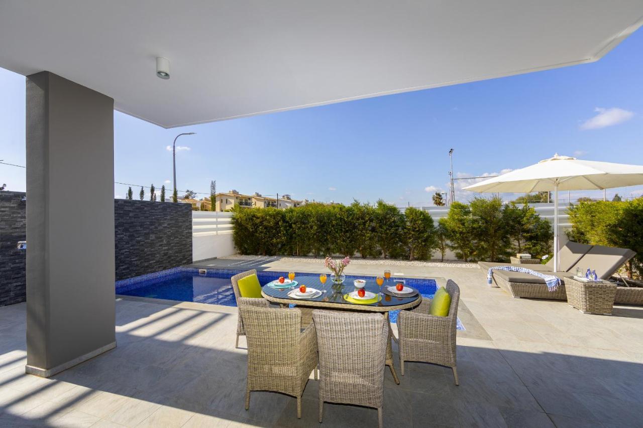 Pernera Beach Villa Protaras Exterior photo