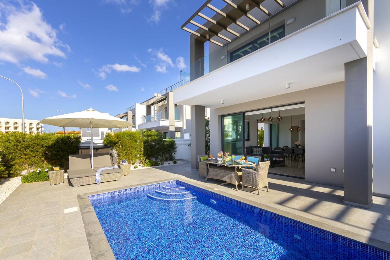 Pernera Beach Villa Protaras Exterior photo